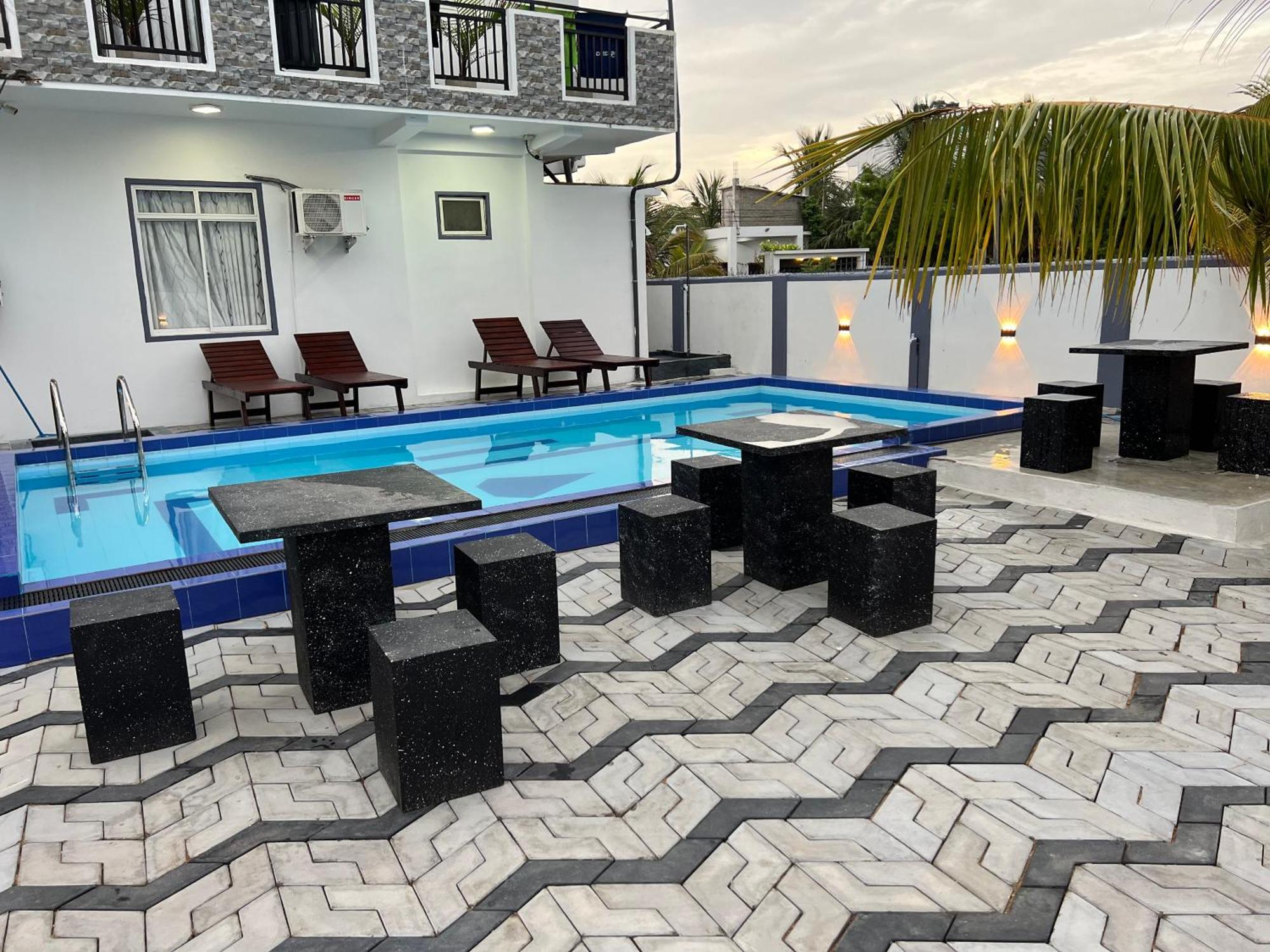 Blue Diamond Resort Trincomalee Ngoại thất bức ảnh